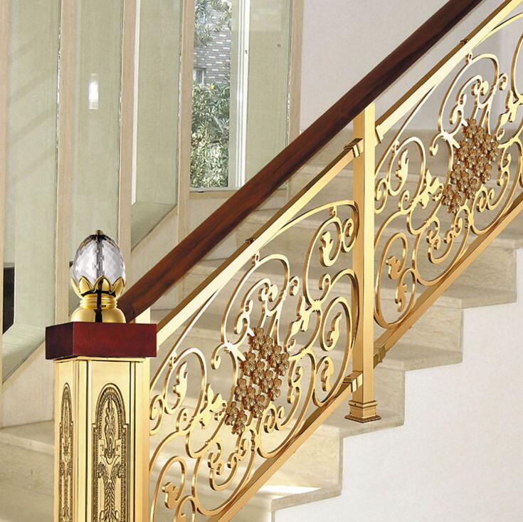 别墅就装这款铝板雕花楼梯护栏，满天星铜护栏扶手太高调了