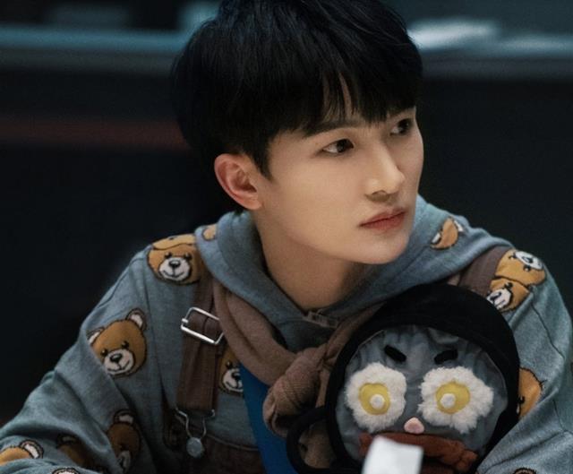 周深|《开始推理吧》：预告死亡玩具跟周深有关系吗？周可可是双人格？