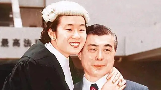 刘銮雄|香港名流聚会牵出刘銮雄旧爱，小眼塌鼻被嘲丑妃，却搞定两任千亿富豪