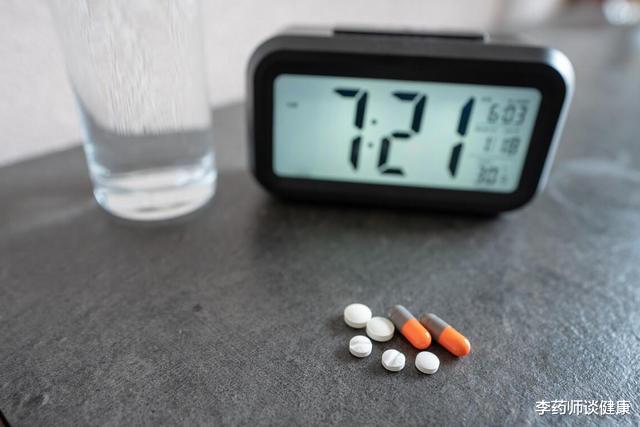 降压药|长期吃降压药,注意做好这6点,控压更平稳,减少心梗脑中风