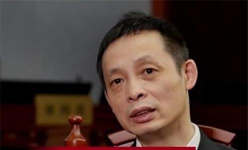 1990年,上海母女俩惨死家中,凶手竟是17岁高中生,真相令人愤慨