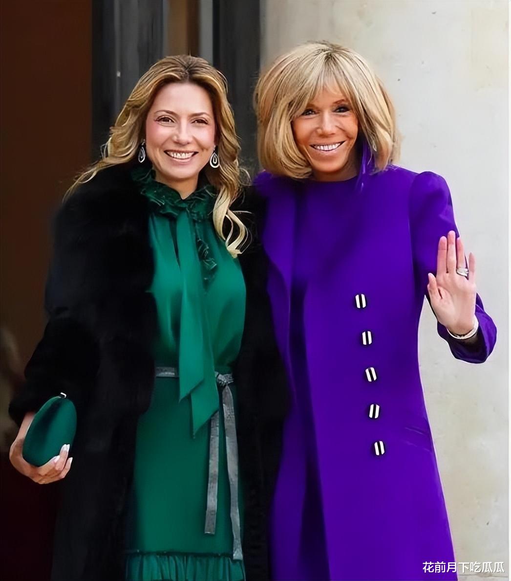 埃马纽埃尔·马克龙|69岁布丽吉特：照片被老公P成少女，国宴穿露肩裙，被宠成小公主