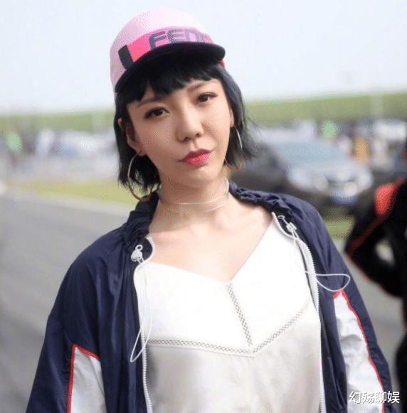 吴莫愁|“昔日顶流”吴莫愁:从公众眼中消失的这3年,都做了什么?