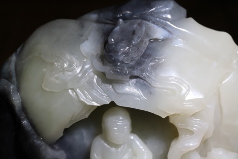 降龙罗汉|舊藏和田玉青花籽料“降龙罗汉山子”摆件