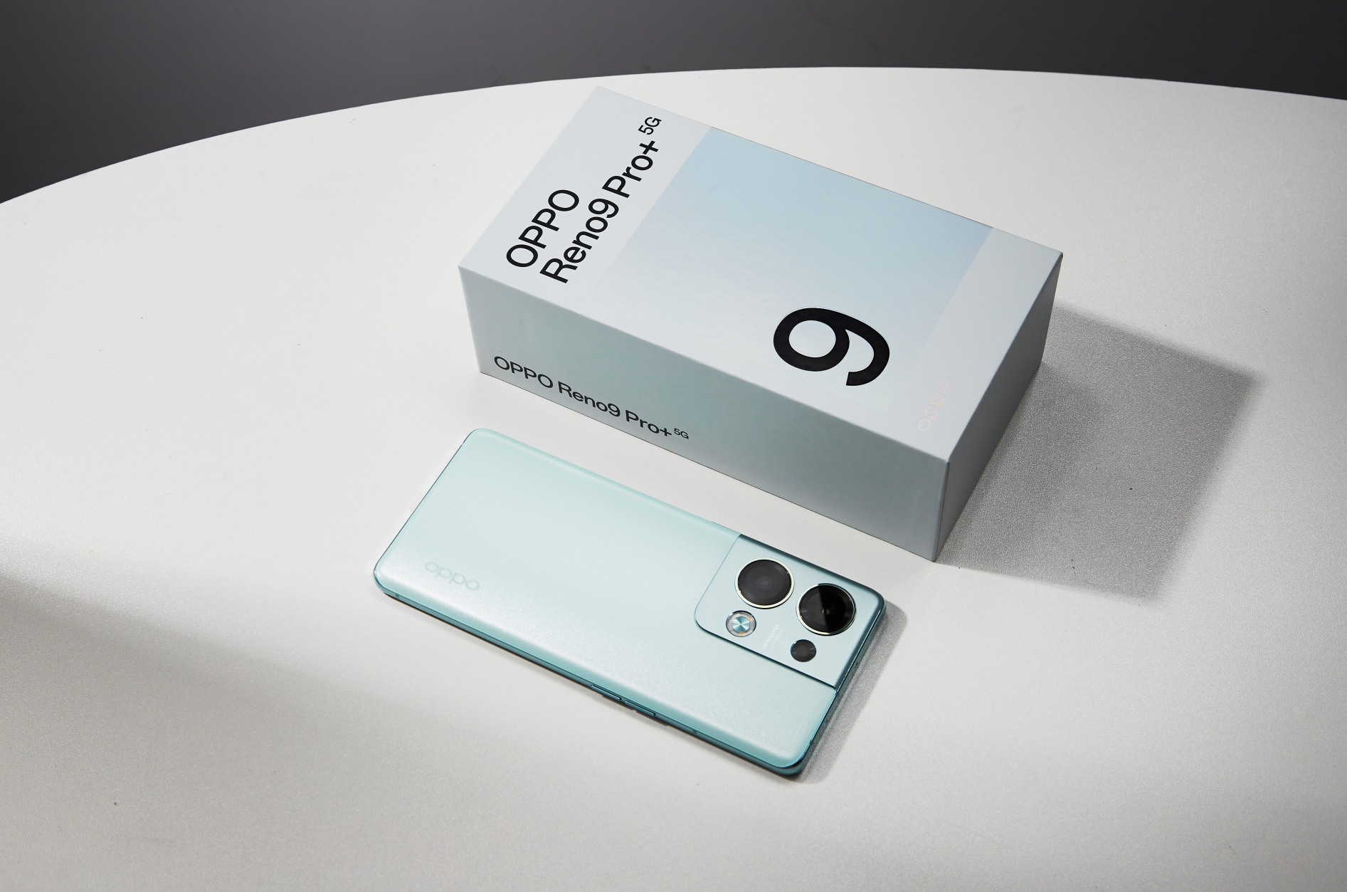 用安卓手机最烦的就是卡顿和杀后台,怎么解决?