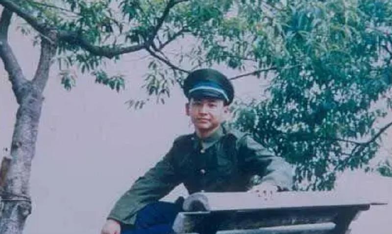 驾驶|王伟的遗孀阮国琴近况如何?上校军衔至今未再嫁,坚信丈夫会回来