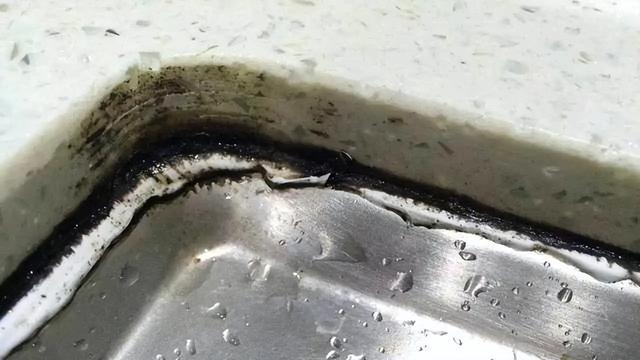 才发现,这些“坏习惯”是大部分贫困家庭的“通病”,个个扎心!