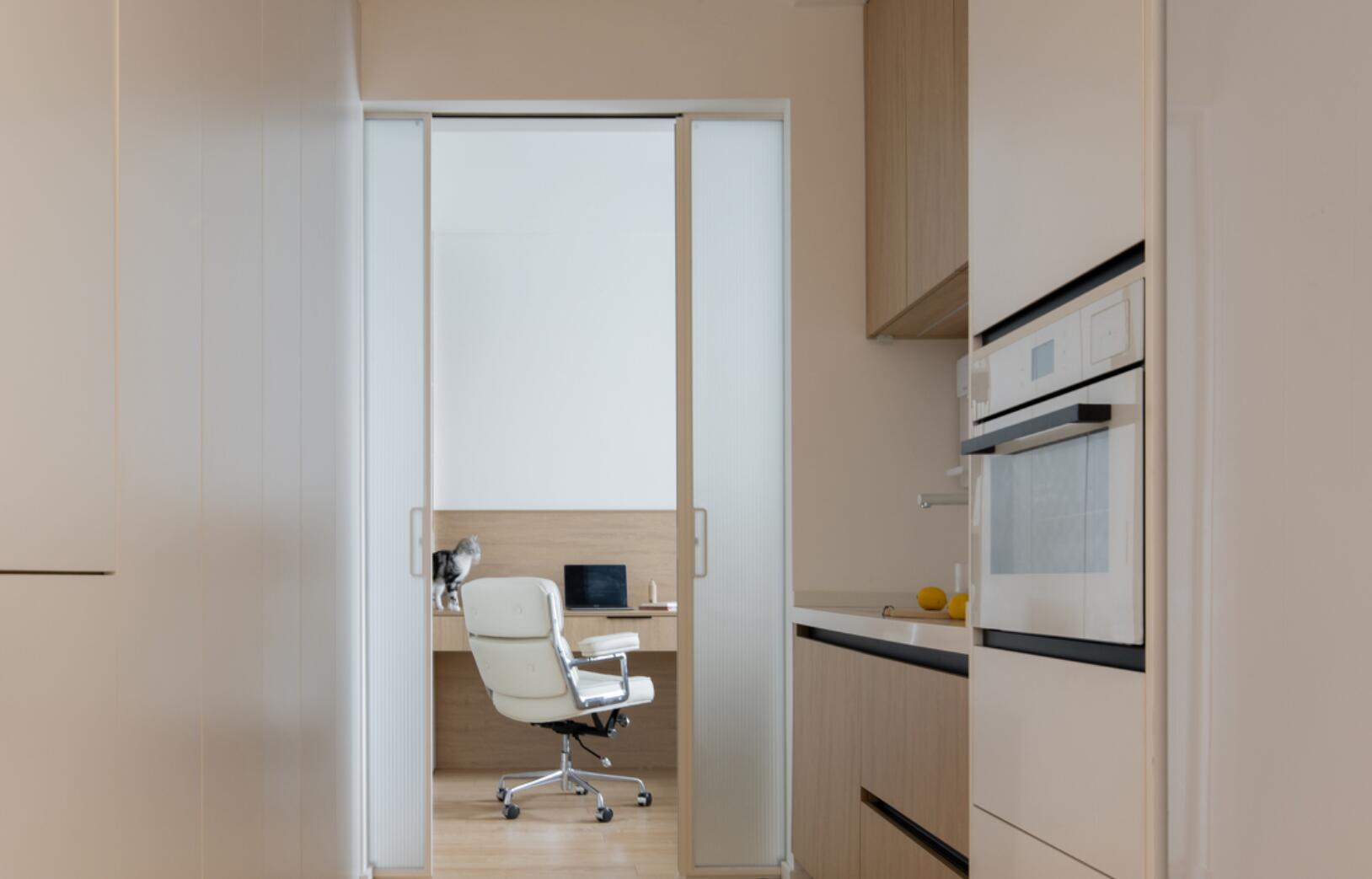 她67㎡小家，堪称“改造典范”，只是换个思路，立马就通透多了