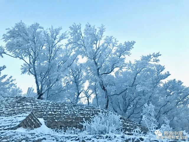 爱彼迎|冬天的尧山洁白且艳丽，是浪漫的的童话世界(原创）