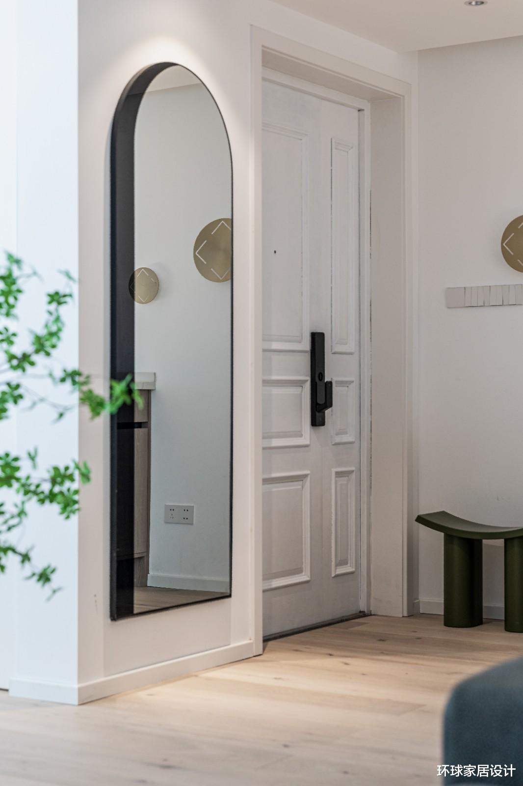 看了这套180㎡的大平层,才明白干净清爽,对于一个家有多重要!