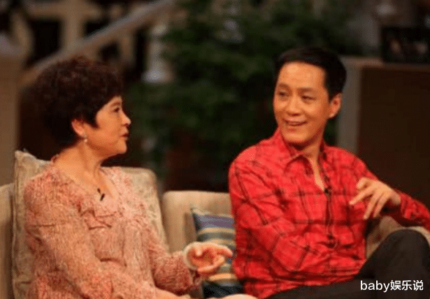 冯远征|冯远征：因爱娶大8岁梁丹妮，因爱选择丁克，因爱29年只爱一人