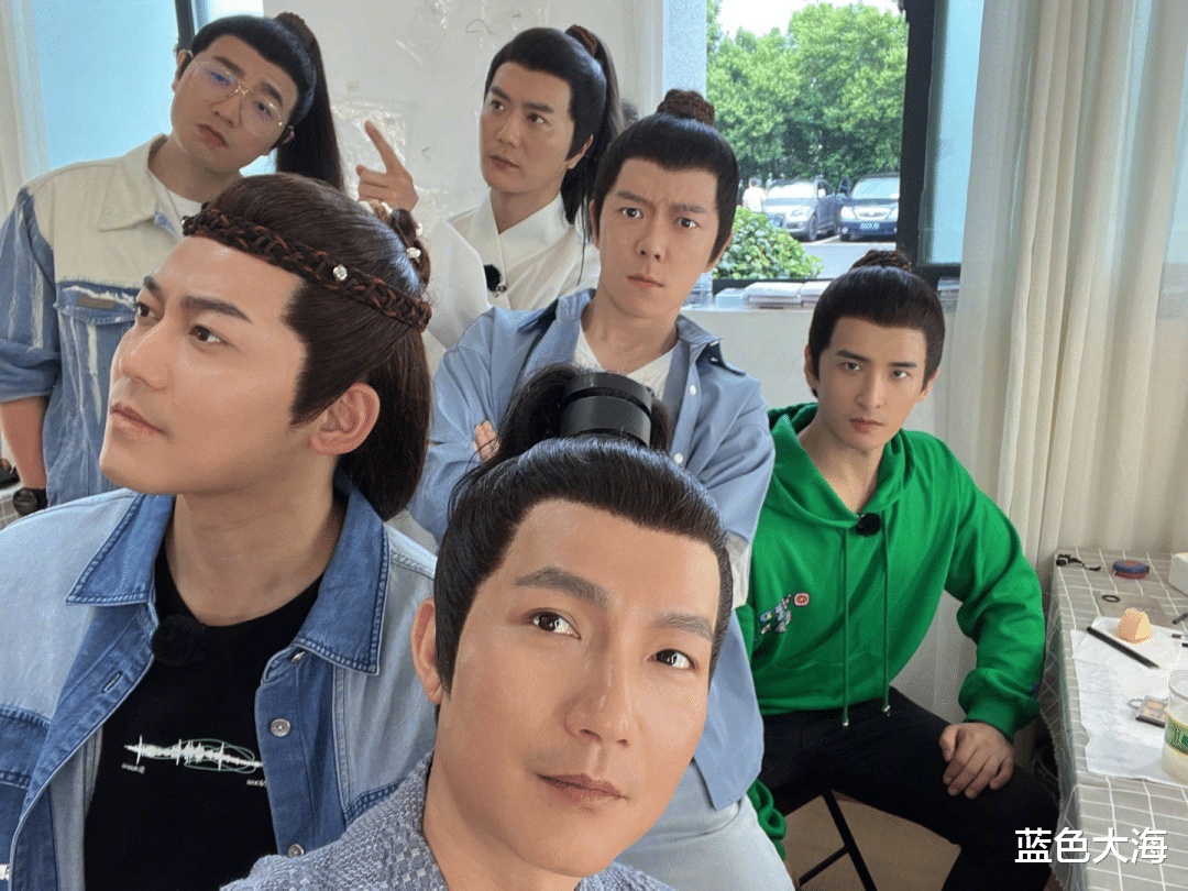 快乐再出发|豆瓣9.5《快乐再出发》火到出圈，“过气男团”憋出了一个大狠招