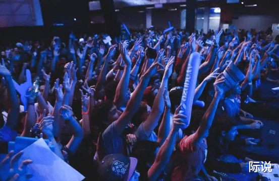 |网友:10年前我也是美粉,现在真为当初的幼稚感到羞愧!