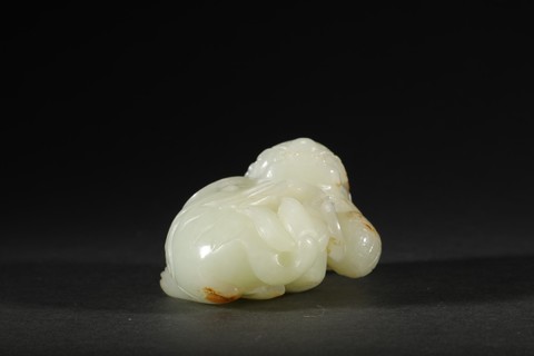 狮子|和田玉狮子戏球把件