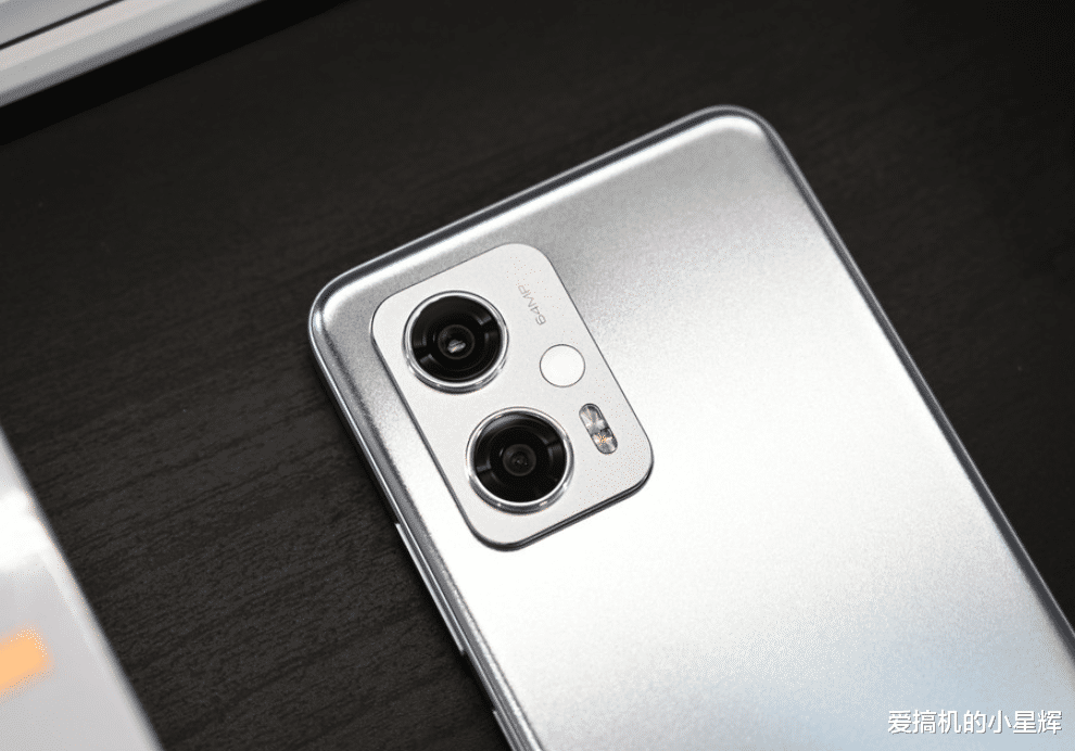 一加科技|天玑8100+8GB+128GB,现已跌至1589元,性价比第一的“千元机”