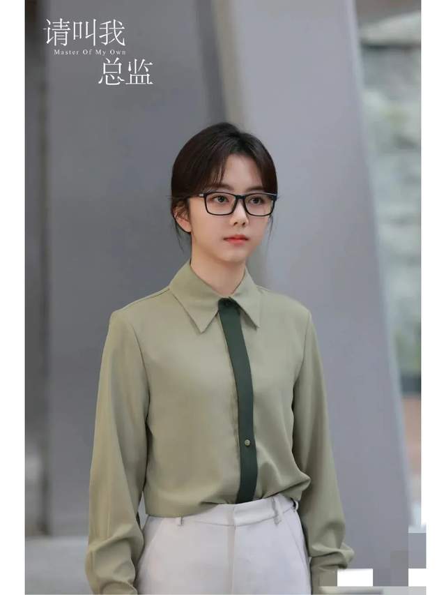 秘书|被剧名误解的新颖好剧，女主聪明清醒，男主憨憨霸总，五一必追