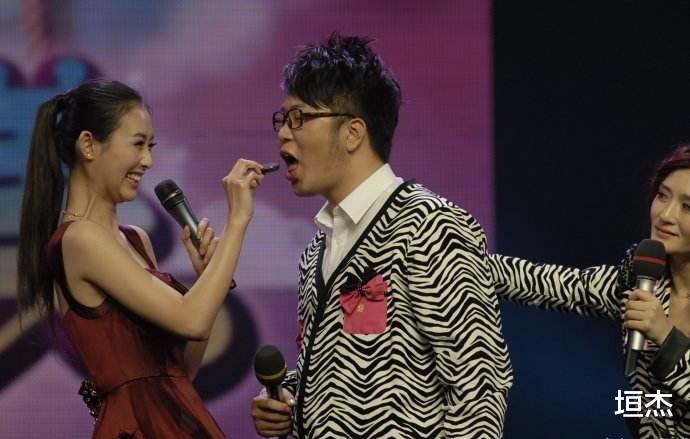 翟凌|翟凌：被男友戏称碧水金睛兽，因“兽兽门事件”闹得全网皆知