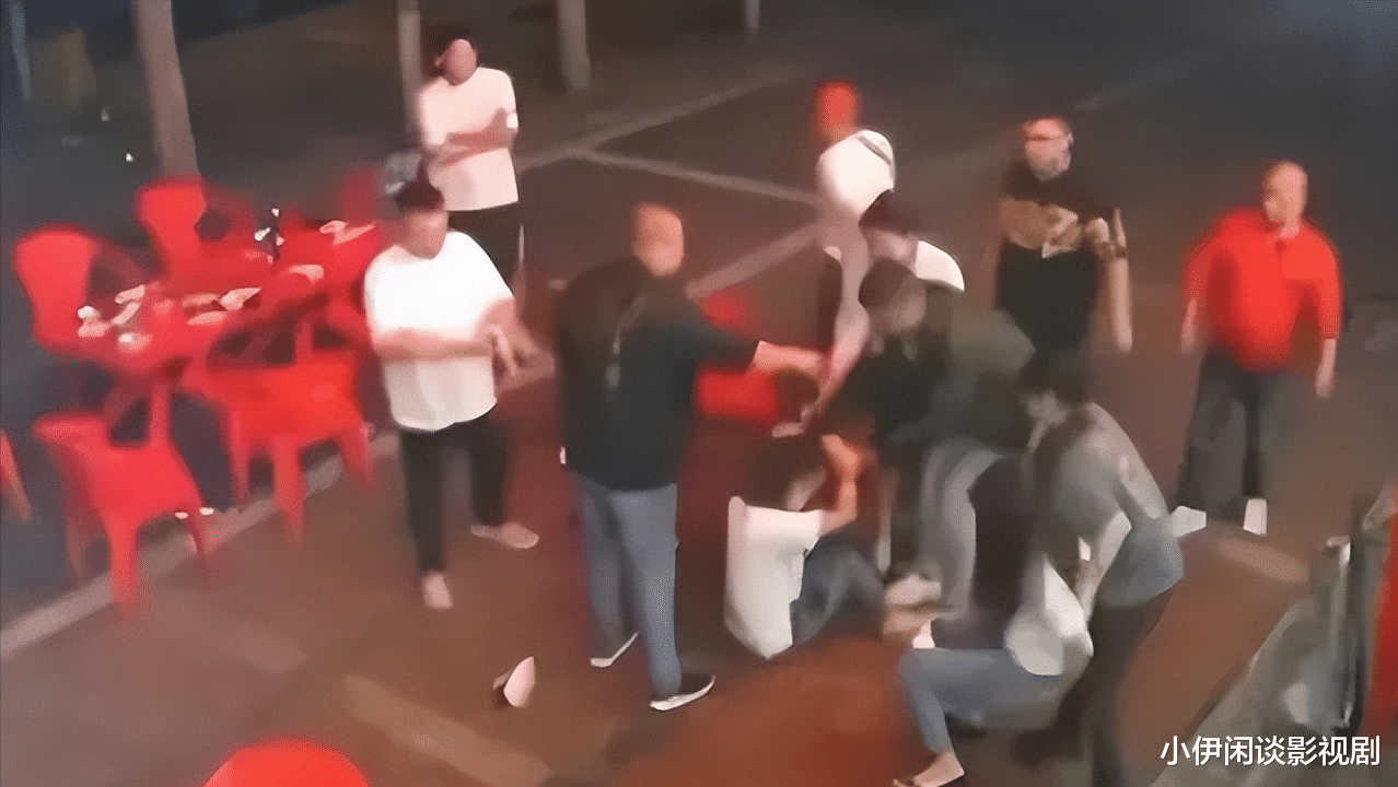 唐山打人事件:女孩反抗自卫,为什么还会被指责有错?错在哪里?
