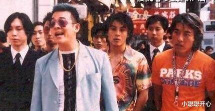 成龙|成龙,当初几十号人强迫我拍戏,就他留下救我,这辈子任他欺负