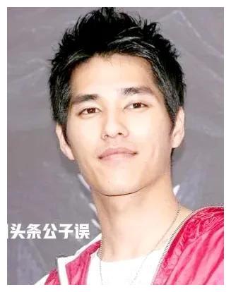 蓝正龙|与大S徐熙媛同居过，恋过王怡仁，蓝正龙为啥转身娶了周幼婷？