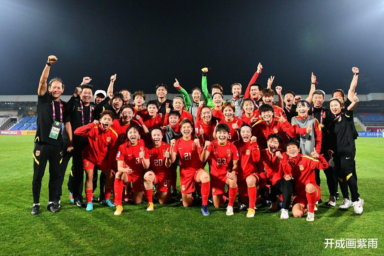 中国女足|0-2，3-2！水庆霞神换人，中国女足问鼎亚洲杯！央视：史诗级逆转