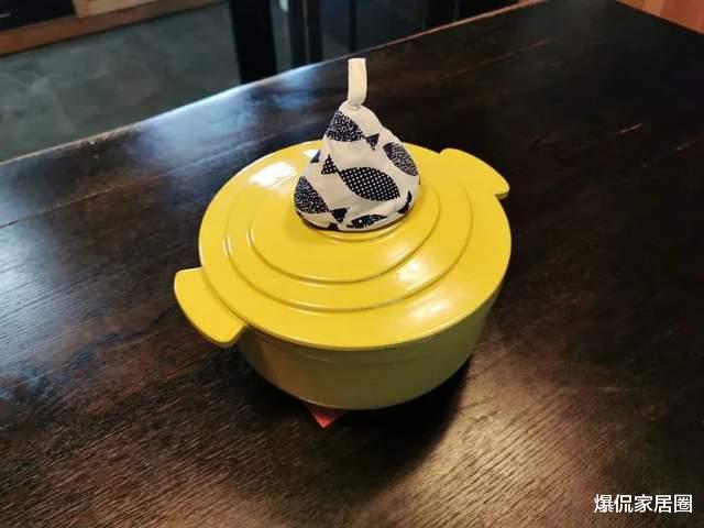 建议大家:不管房子大小,厨房有这5种锅就够了!其它都是浪费钱