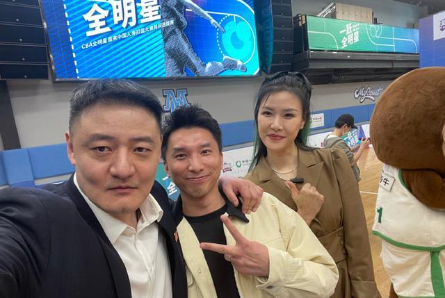 焦健|自行官宣！焦健退出首钢主帅竞聘，归结5大理由向秦晓雯力荐2名宿