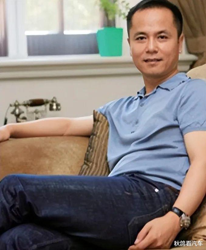 明星|他,少年丧父,大学挣180万,如今身家570亿,娶小20岁女明星