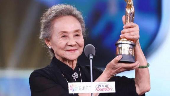 卸妆油 “整容美人”和“自然美人”，老后差距有多大？