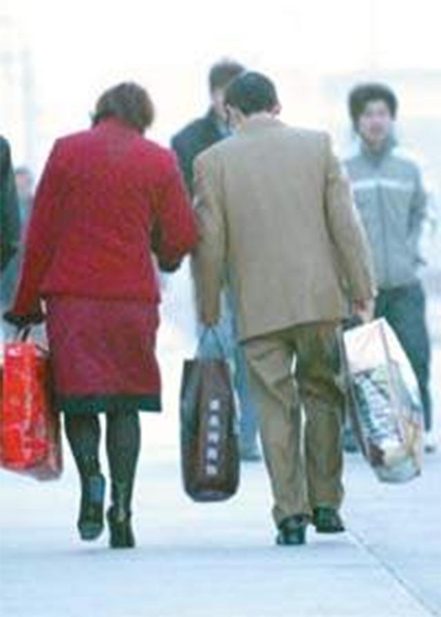 一位艾滋女患者的真实经历:身患艾滋想步入婚姻,有多难?