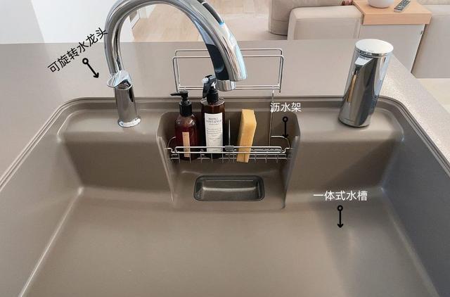 135全靠照搬这4个亮点设计,一人带俩娃照样不脏不乱,真的服!