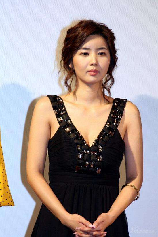 朴率美|朴率美与韩在石十年似新婚 制作美食秀恩爱两不误 女方为爱隐退