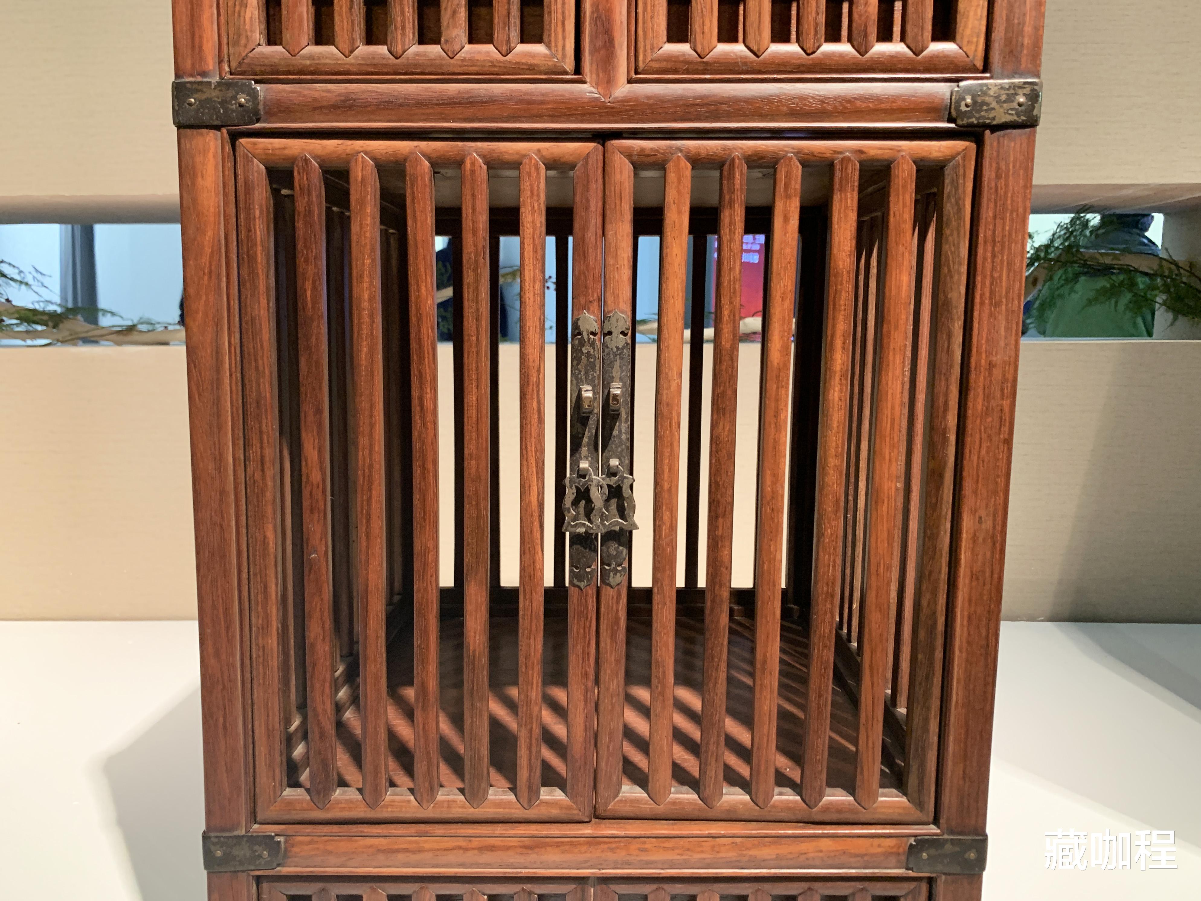 黄花梨竖棂格箱笼,有谁知道是用来做什么的?