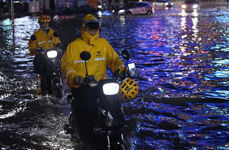 |专家：公务员太辛苦，应该有更多休息时间，你不理解他们的辛苦