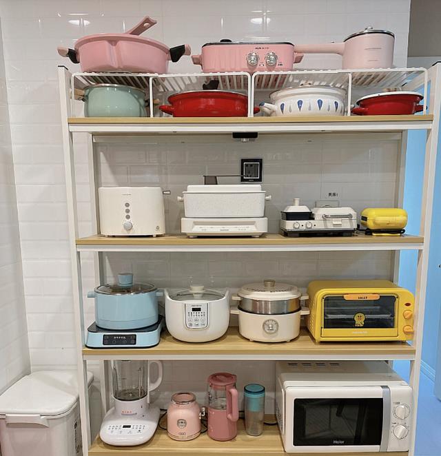 建议大家除了微波炉,厨房有这“2锅1机”就够了!其它都是浪费钱