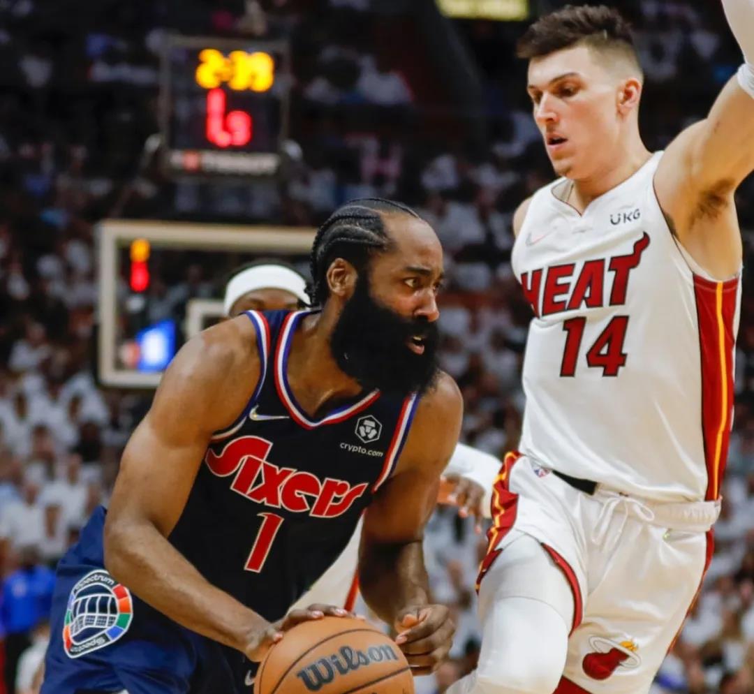 詹姆斯·哈登|哈登的萎靡，东契奇的牢笼——NBA的“持球大核心”时代结束了？