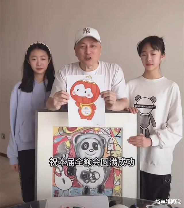 汤镇业|汤镇业晒双胞胎儿女为高考加油,俩儿子颜值高,俩女儿像妈妈