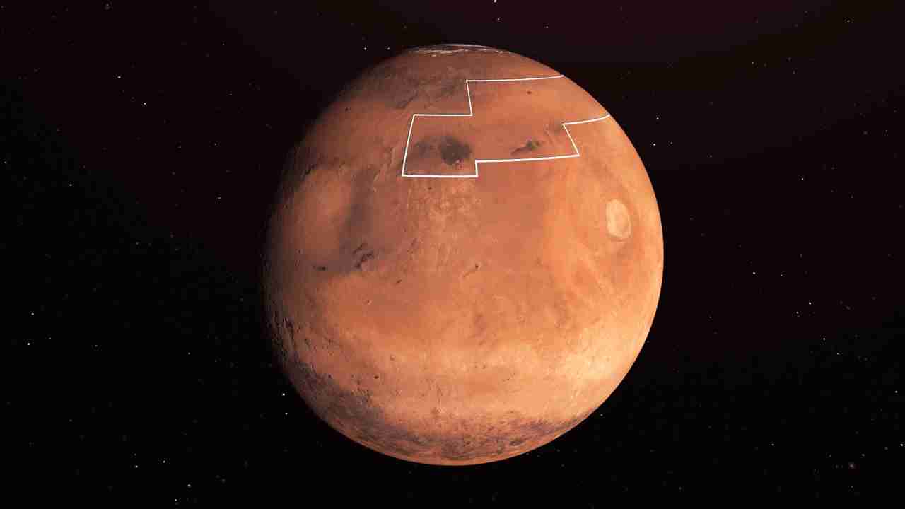 在火星行驶1784米后,祝融号发回一张自拍照,这些照片让人深思