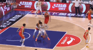 胡金秋|轰24+6！新科MVP领奖后爆发，1V3太霸气，广厦总分1-0夺赛点