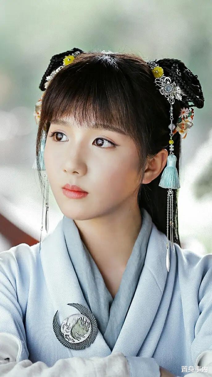 陈瑶|看脸1米5看腿1米7，长着“萝莉脸”的5位高挑女星，个个叫人羡慕