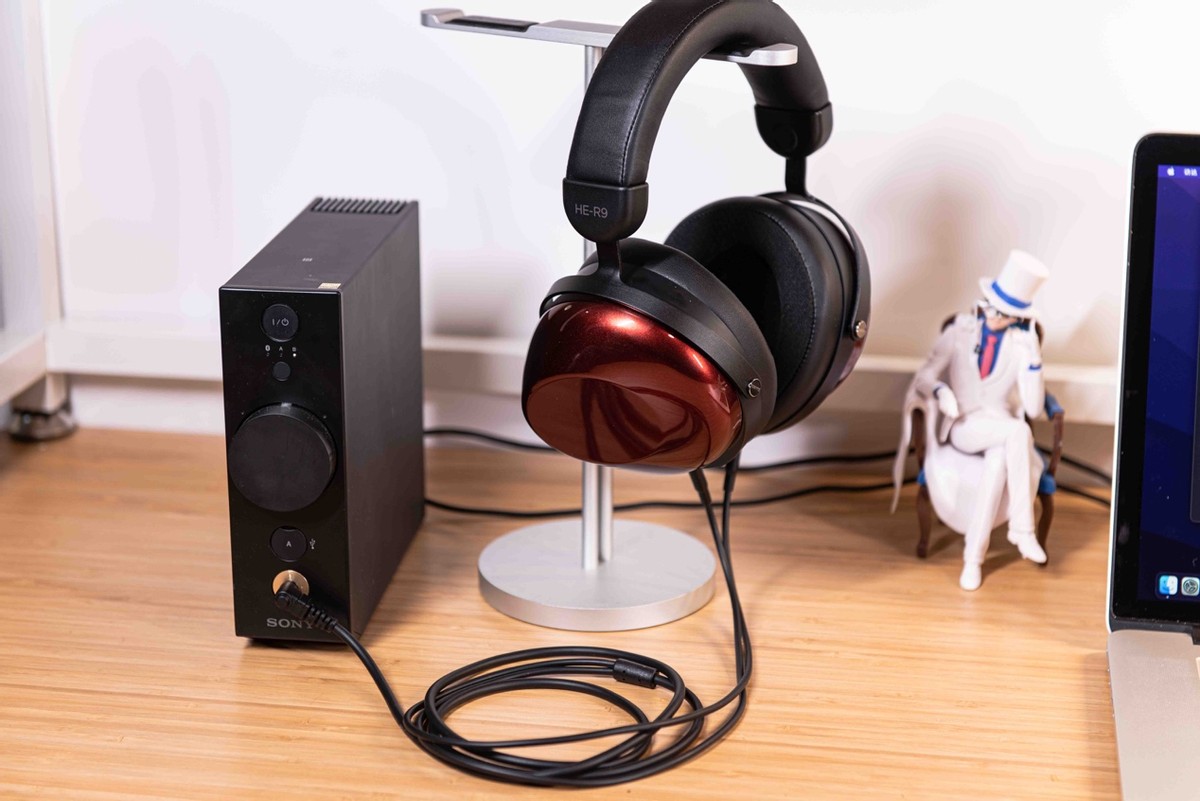 耳机|暖到心坎里的调教风格！HIFIMAN HE-R9拓扑振膜动圈耳机体验