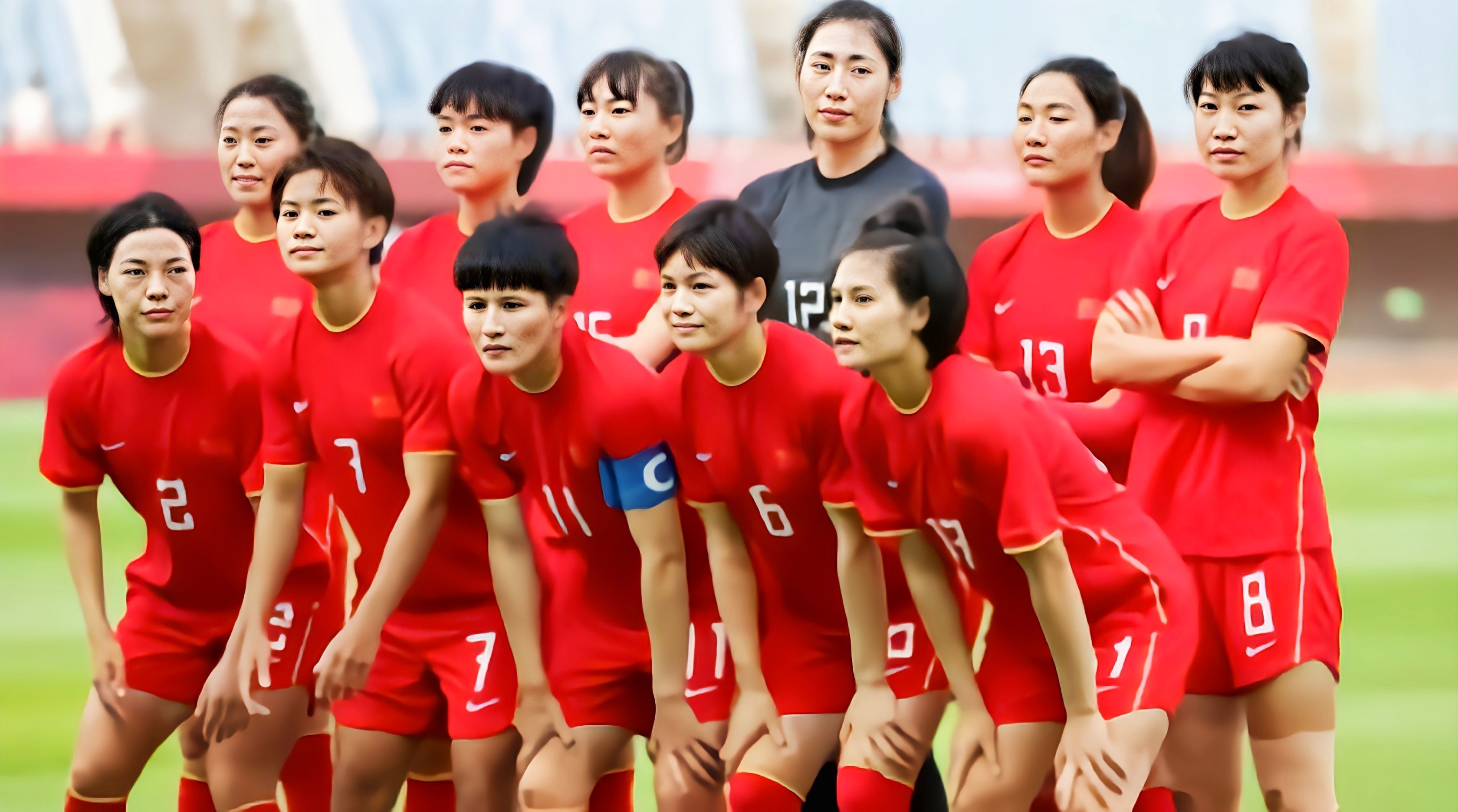 中国女足|下午，中国女足突收噩耗后双喜临门，终于住上豪宅开上豪车，不亏