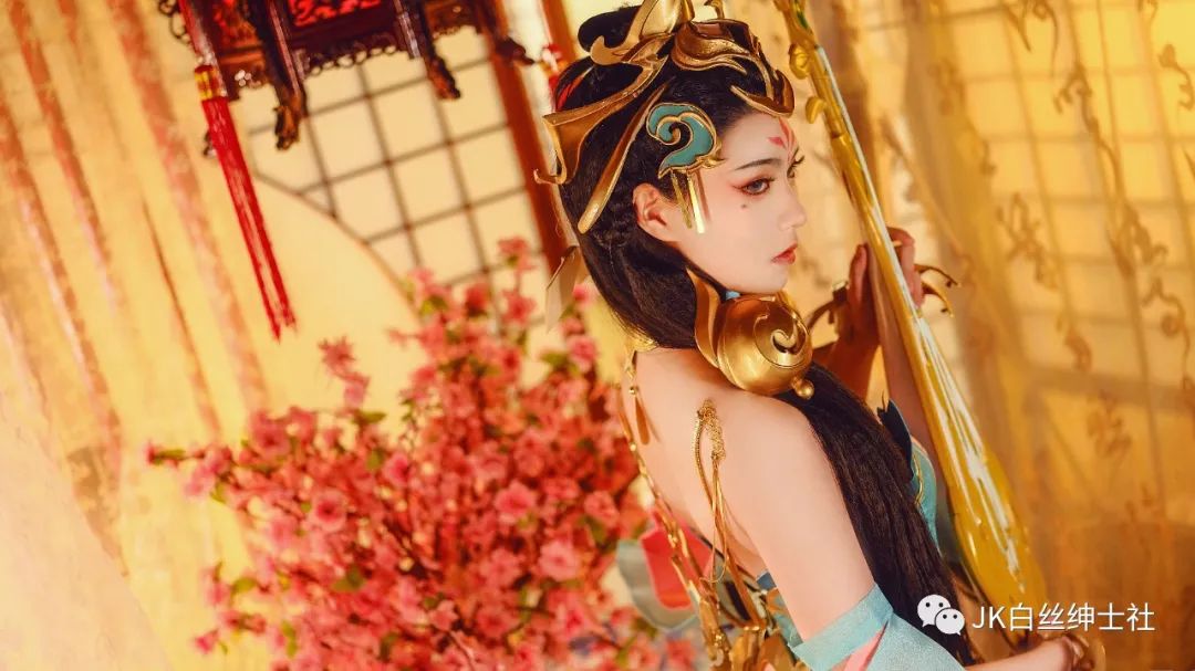 杨玉环|cos：王者荣耀杨玉环风华霓裳cos正片@君珺