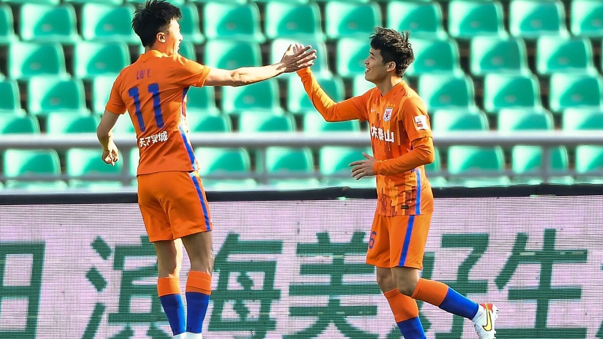 泰山队|0-1，1-1！泰山分裂成两队=就是人多，主力负浙江，替补平中乙
