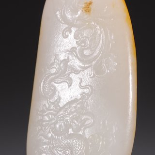 和田玉籽料|旧藏·和田玉籽料龙凤呈祥原石雕