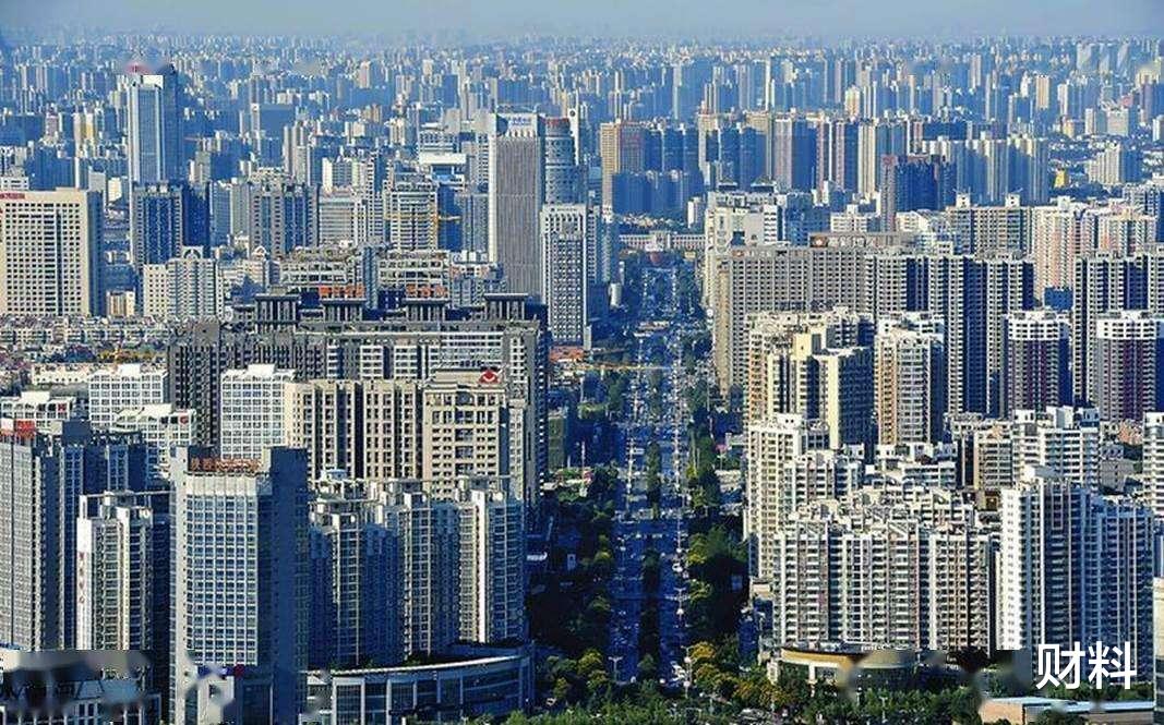 阿里巴巴|阿里投1.7亿美元,京东获得10亿融资,比房产赚钱的行业出现了?