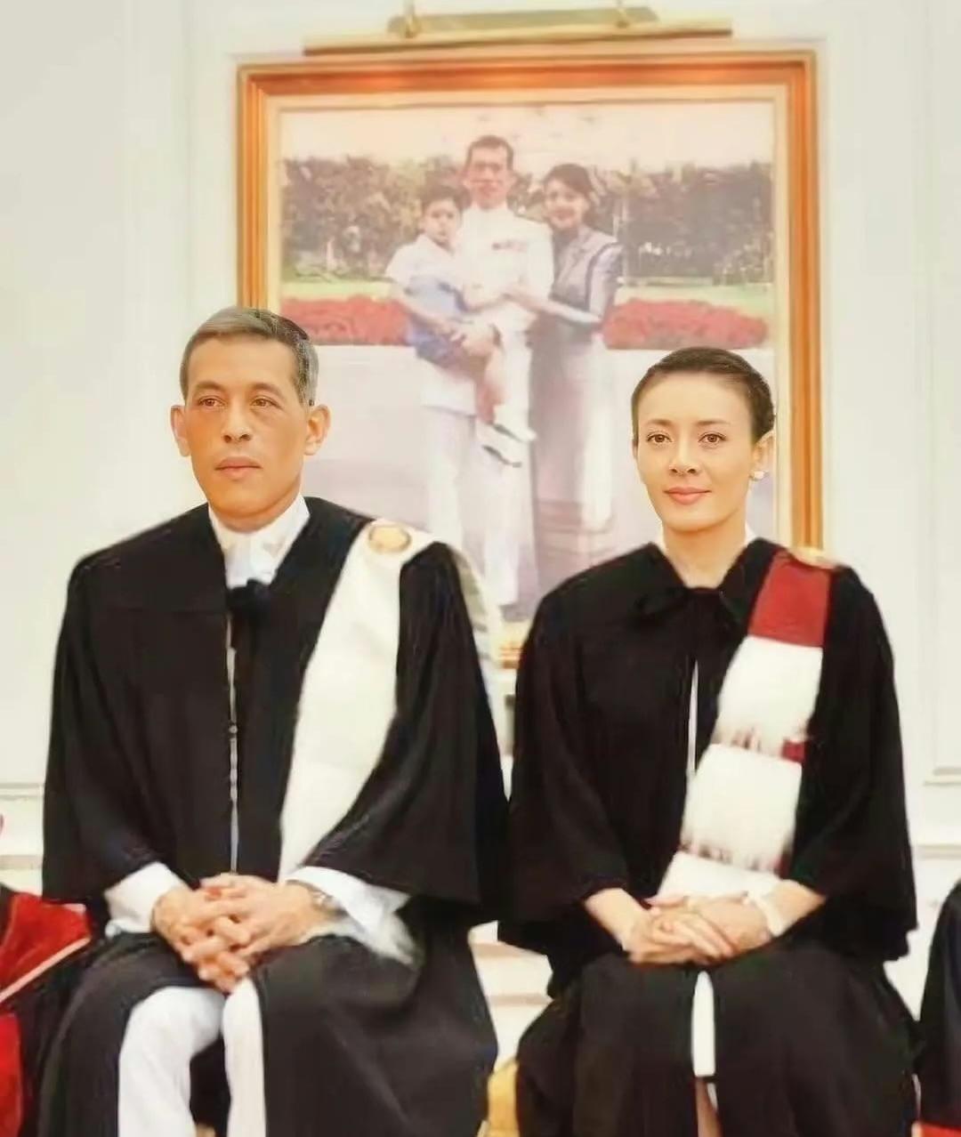 西拉米|西拉米“一家三口”相框出镜，幸福合影好甜蜜，意指储妃或将回归