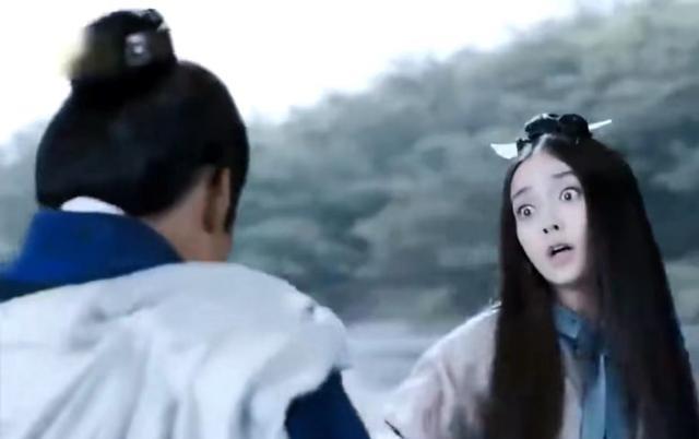 陈宝国|瞪眼咆哮,摇头晃脑,陈宝国儿子“演技炸裂”起来可比baby狠多了