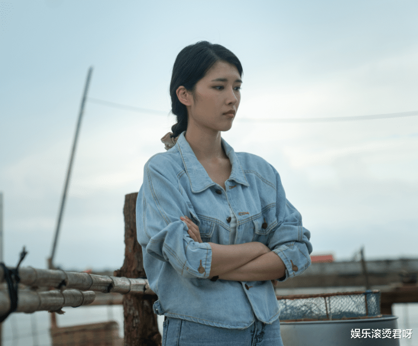 那山那海|《那山那海》女主来头不小，亲妈是古装美人，继父是国家一级演员