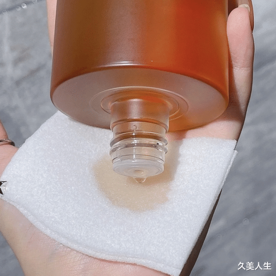 小红书 贵价丛中过钱包抖三抖？才发现原来平价也可以出奇迹！